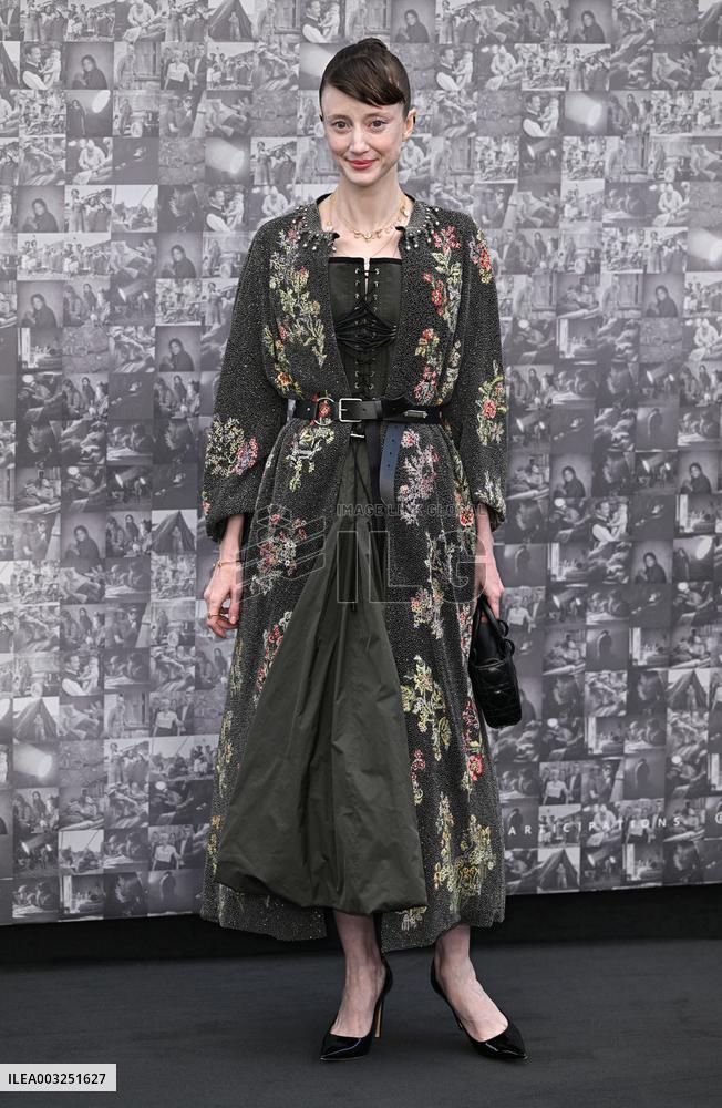 Lee Premiere - London