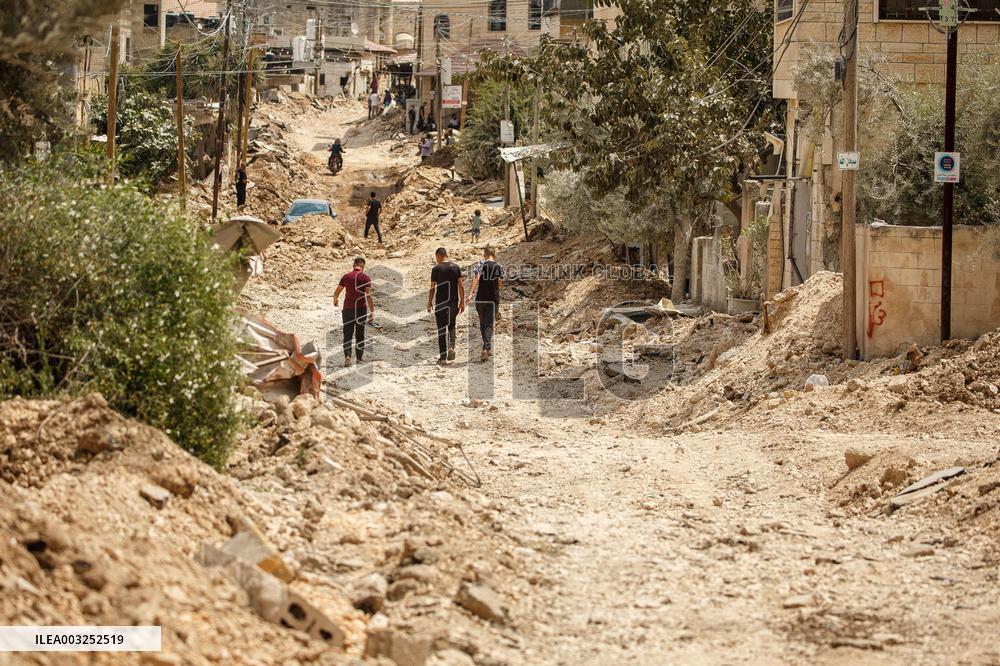 Palestinian Girl Reported Killed As Israeli Operation Continues - West Bank