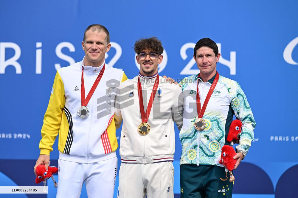 Paris 2024 Paralympics - Para Cycling Road - Alexandre Leaute Wins Gold