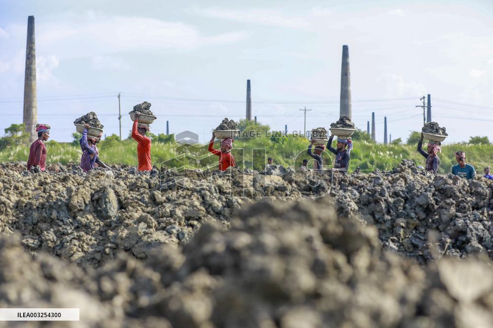 Workers Unload Earth From Meghna River - Dhaka