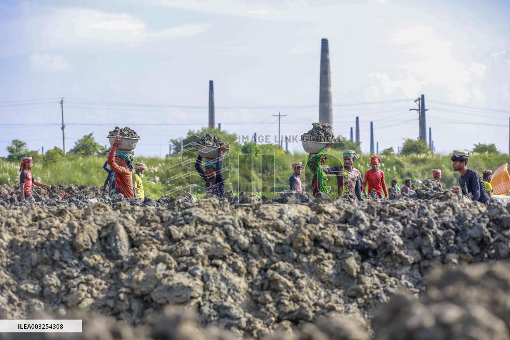 Workers Unload Earth From Meghna River - Dhaka