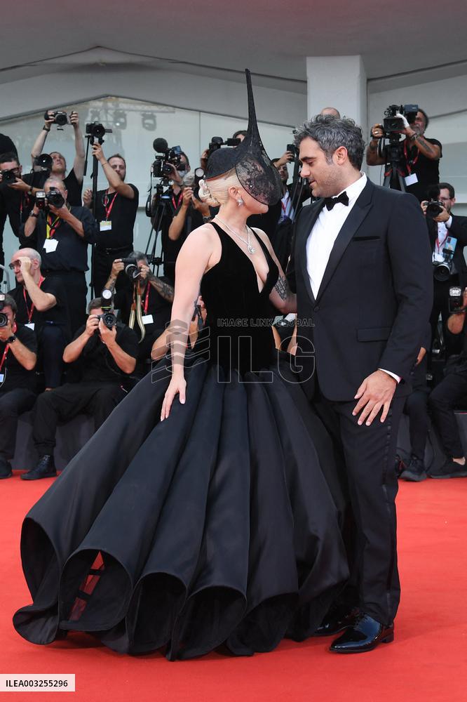 Venice Joker Folie A Deux Premiere