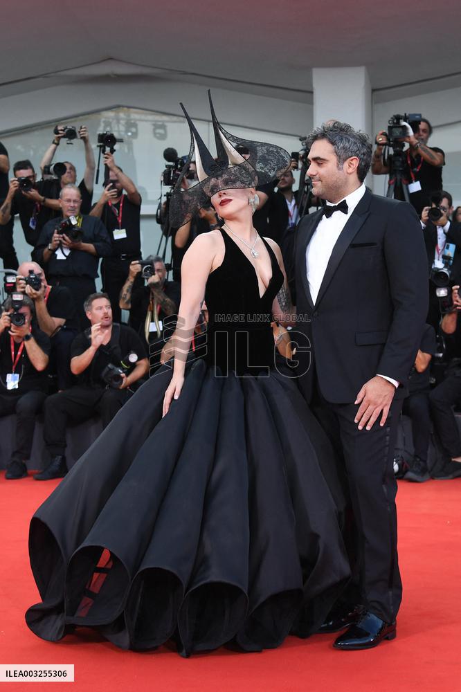 Venice Joker Folie A Deux Premiere