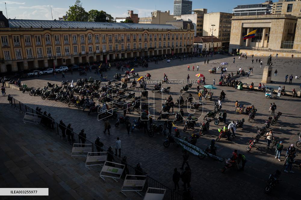 Motorcyclists Join Strike Against Rise in Diesel Prices
