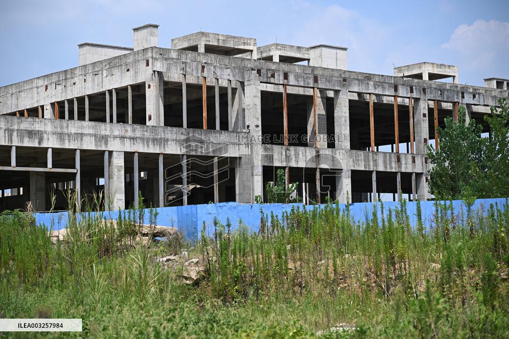 Unfinished Project of Evergrande Cultural Tourism City in Zhenjiang