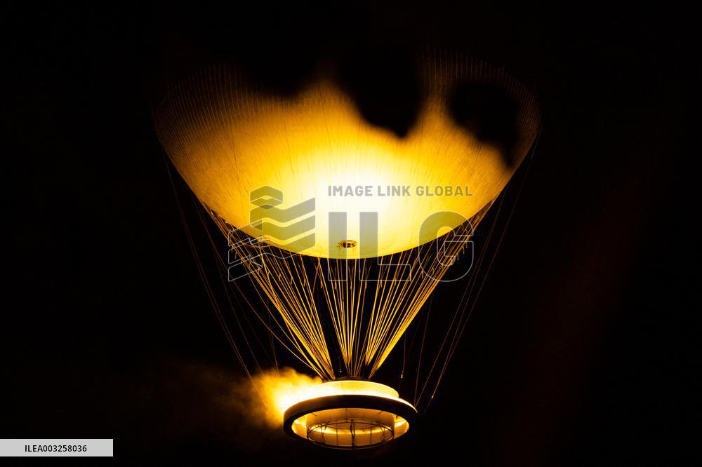 Flight Of The Olympic And Paralympic Cauldron - Paris