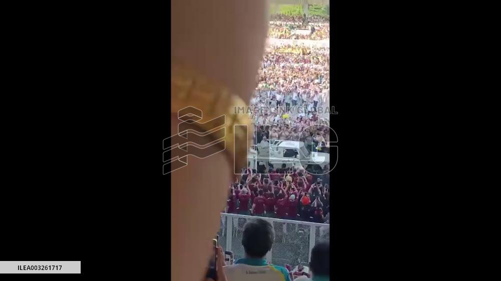 Indonesia: Tens Of Thousands Of Catholics Join Mass With Pope Francis In Jakarta 4