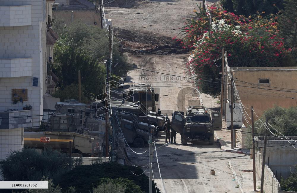 Israeli Operation Continues - West Bank
