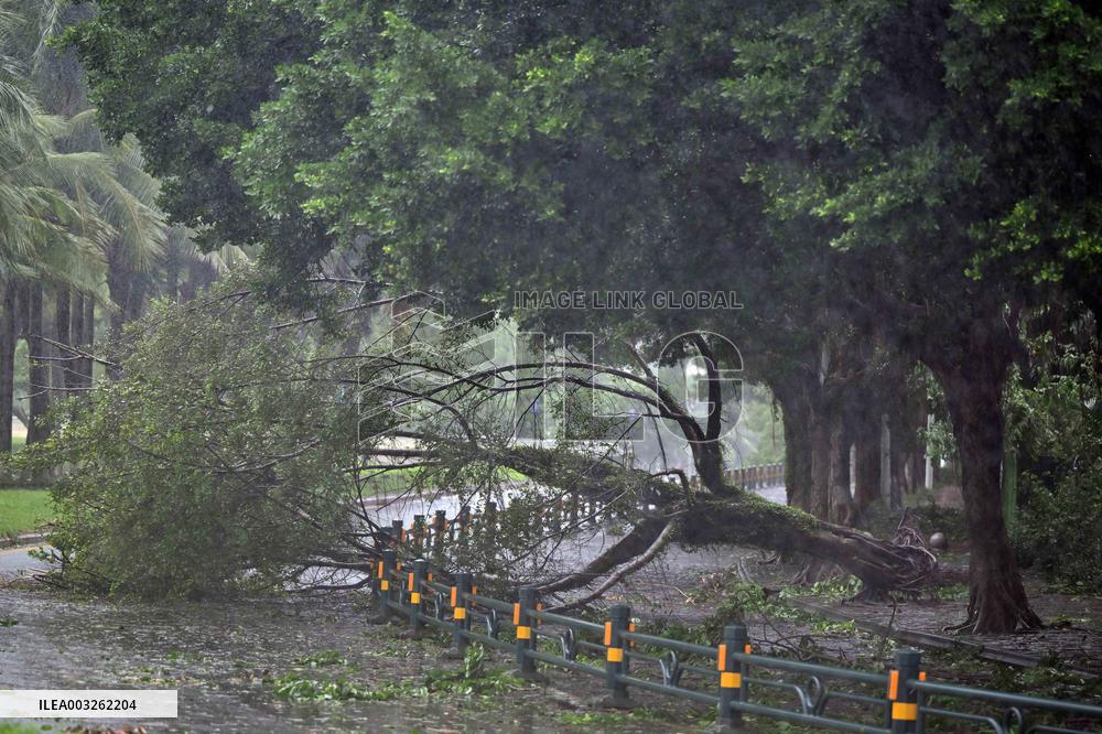 Super Typhoon Yagi Threatens Southern China