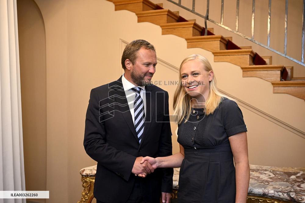 Estonian Foreign Minister Tsahkna visiting Finland