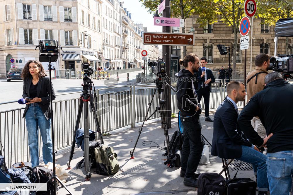 llustration of journalists - Paris