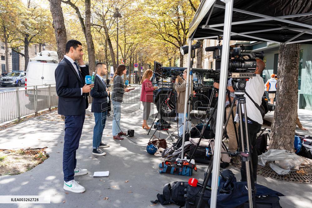 llustration of journalists - Paris