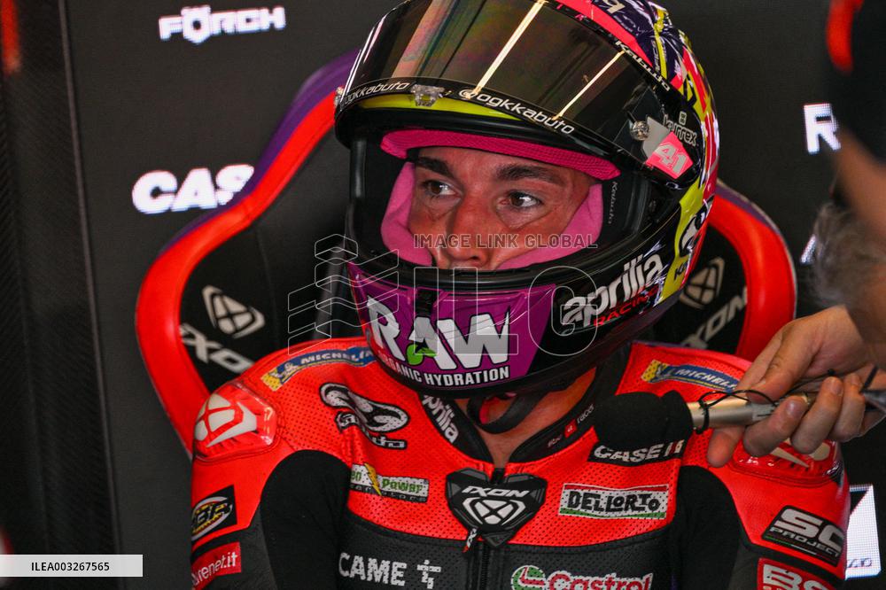 - MotoGP - Gran Premio Red Bull di San Marino e della Riviera di Rimini Paddock and Riders