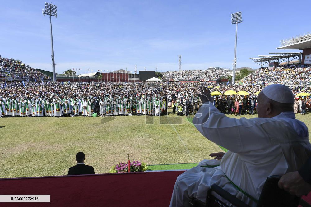 Pope Francis Leads A Mass in Port Moresby - Papua New Guinea