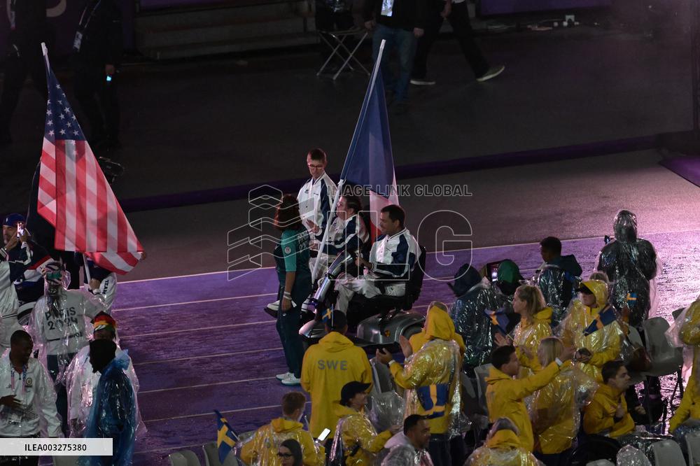 Paris 2024 Paralympics - French Flag Bearers At Closing Ceremony