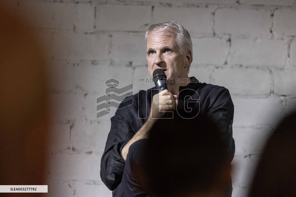 Timothy Snyder Meets With Intellectuals - Kharkiv