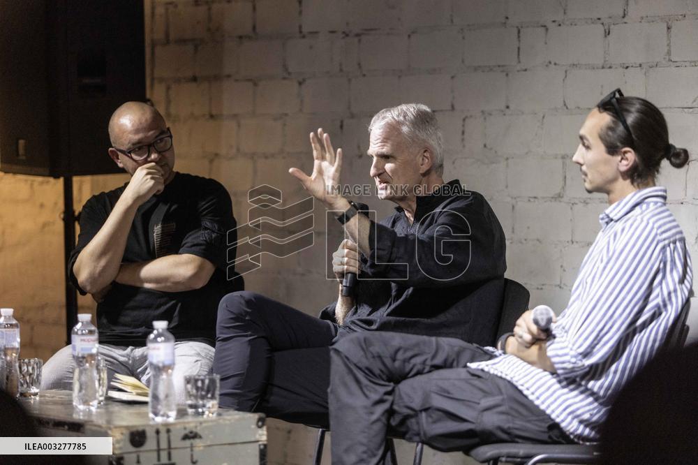 Timothy Snyder Meets With Intellectuals - Kharkiv