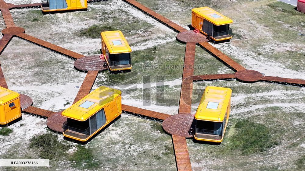 Prairie Resort's Space Capsule Homestay