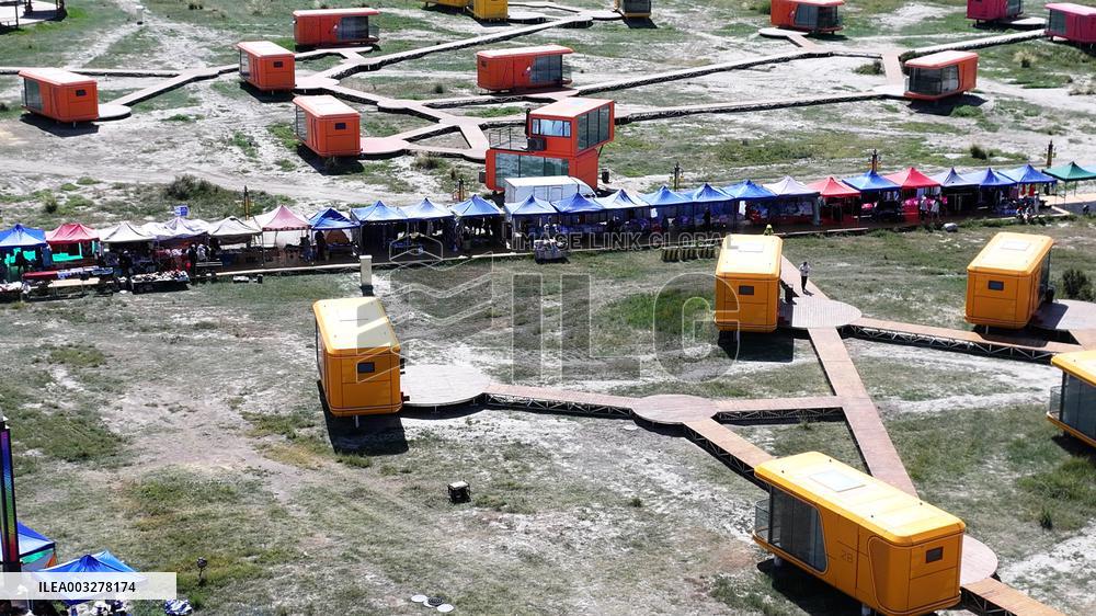 Prairie Resort's Space Capsule Homestay