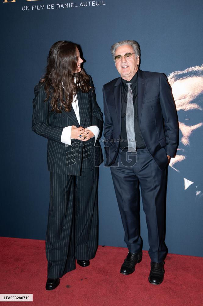 Le Fil Premiere - Paris