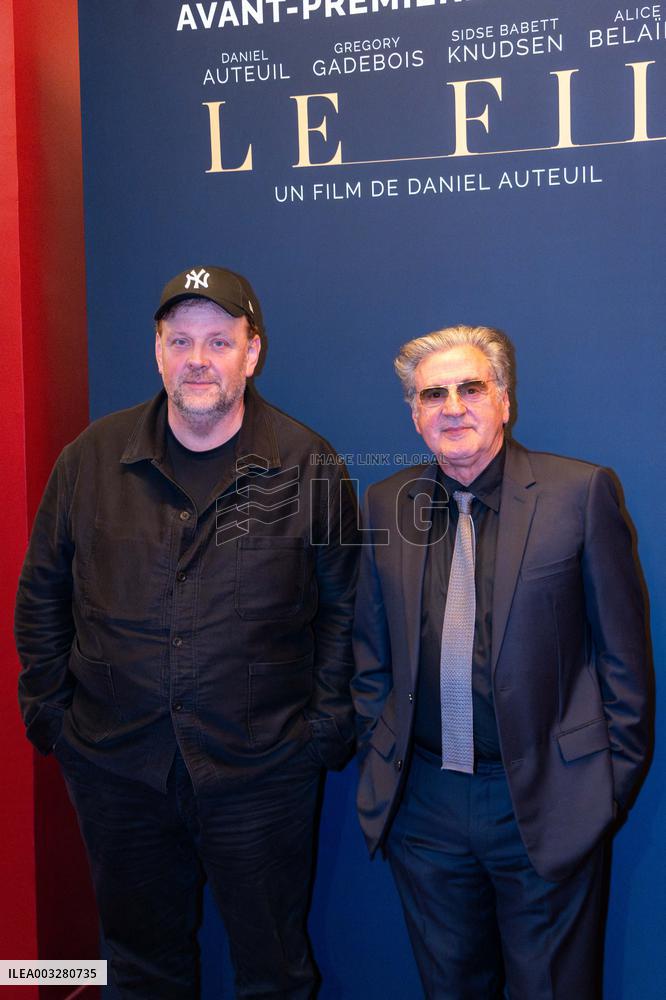 Le Fil Premiere - Paris