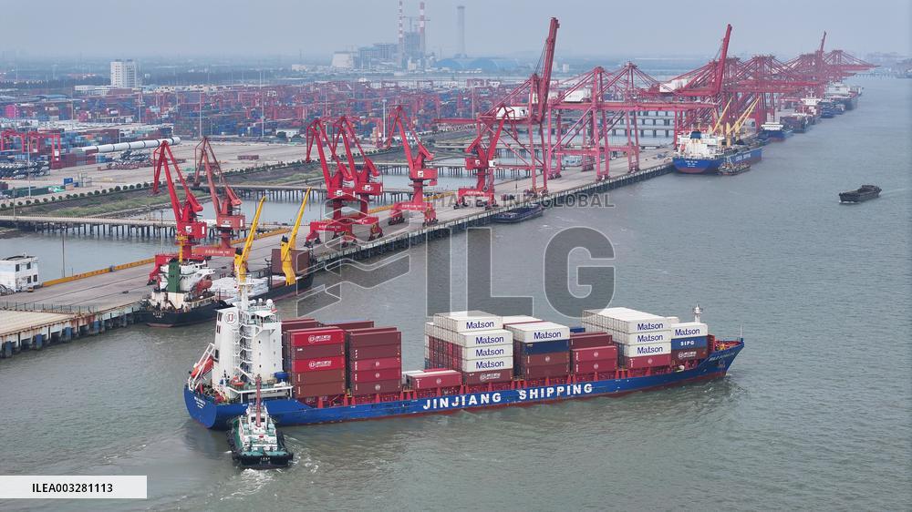 China's Trade in Goods Imports And Exports Total Value Growth