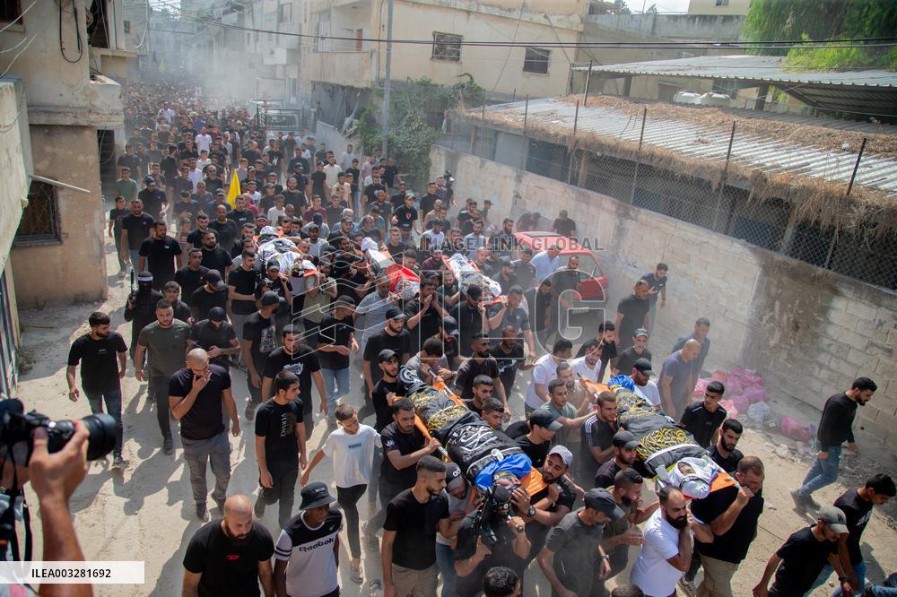 Israel Retreats After Large-Scale Destruction - Jenin