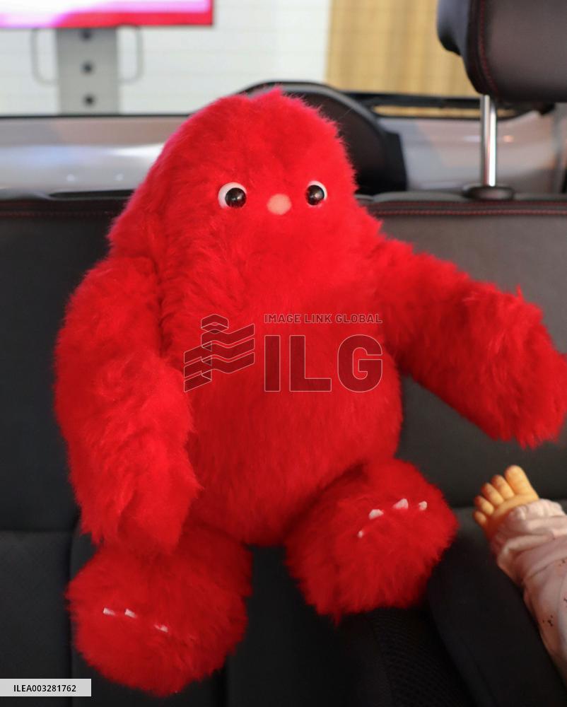 Nissan's robot to prevent children left in cars