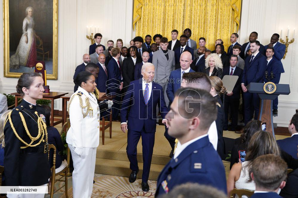 Joe Biden welcomes the Huskies Basketball Team - Washington