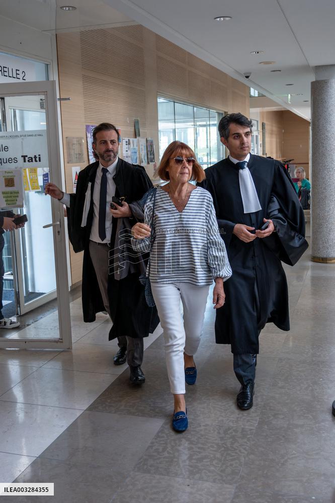 51 Men Go On Trial In Horror Of Rape And Drugging Case - Avignon