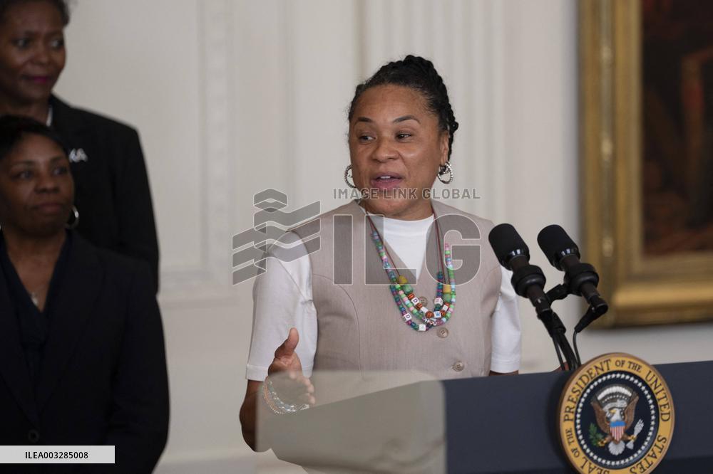 Biden Welcomes The University Of South Carolina Gamecocks - Washington
