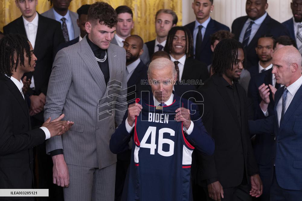 Biden Welcomes The University Of Connecticut Huskies Men - Washington
