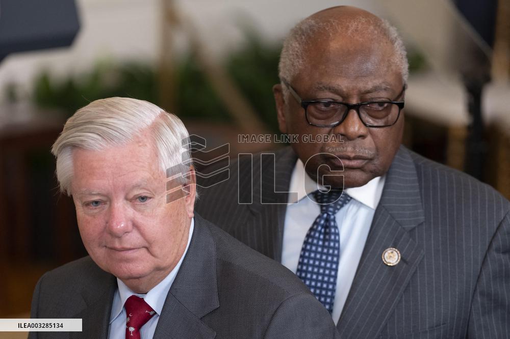 Biden Welcomes The University Of South Carolina Gamecocks - Washington