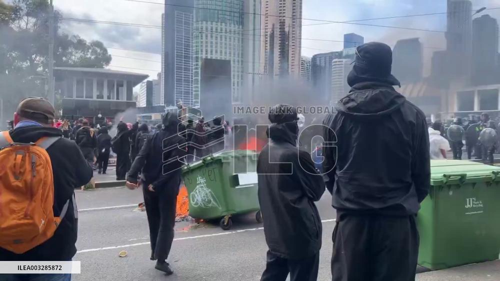 Australia: Police Clash With Anti-War Protesters Outside Land Forces Expo In Melbourne