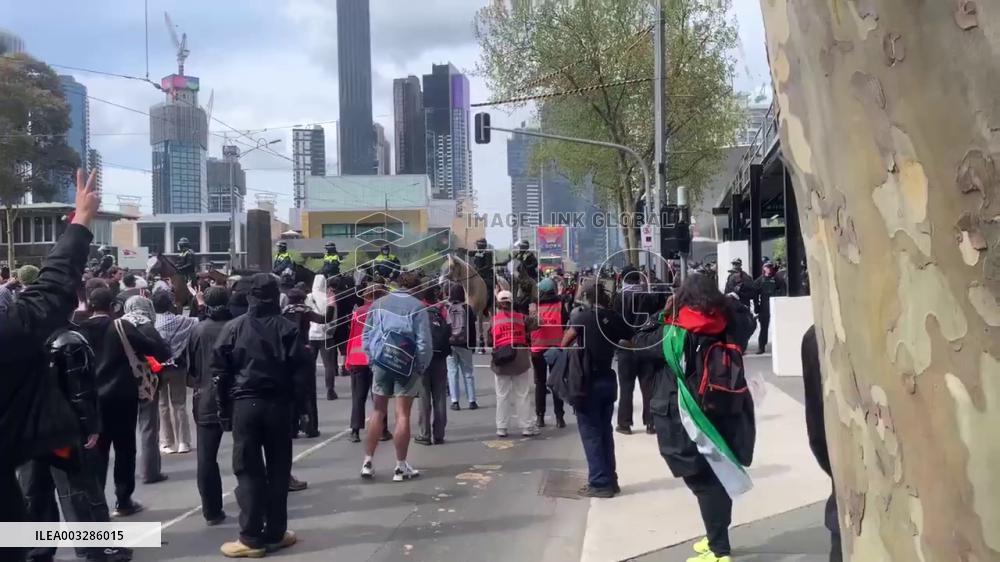 Australia: Police Clash With Anti-War Protesters Outside Land Forces Expo In Melbourne 3
