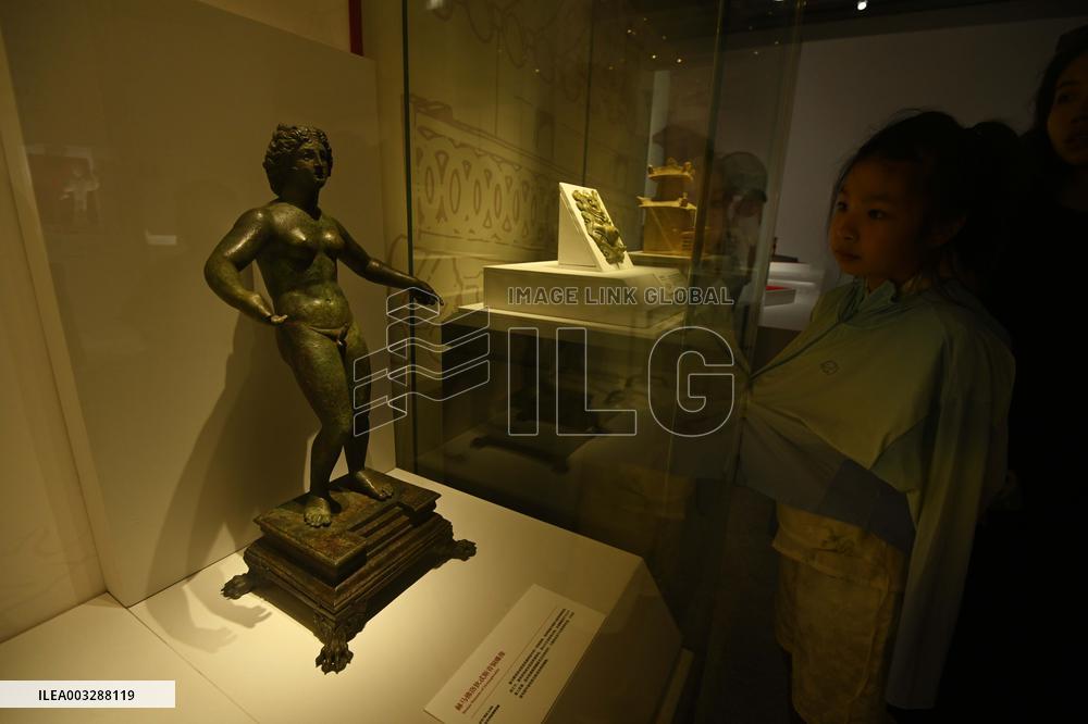Women's Relics Exhibition in Changsha