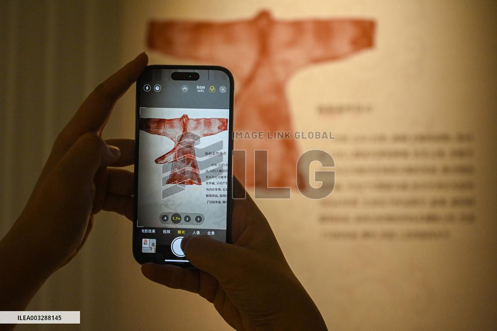 The World's Thinnest and Lightest Clothing Displayed For The First Time