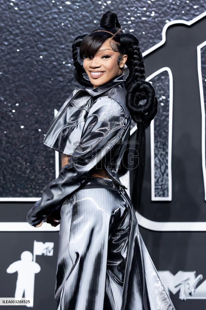 MTV Video Music Awards Arrivals - NY