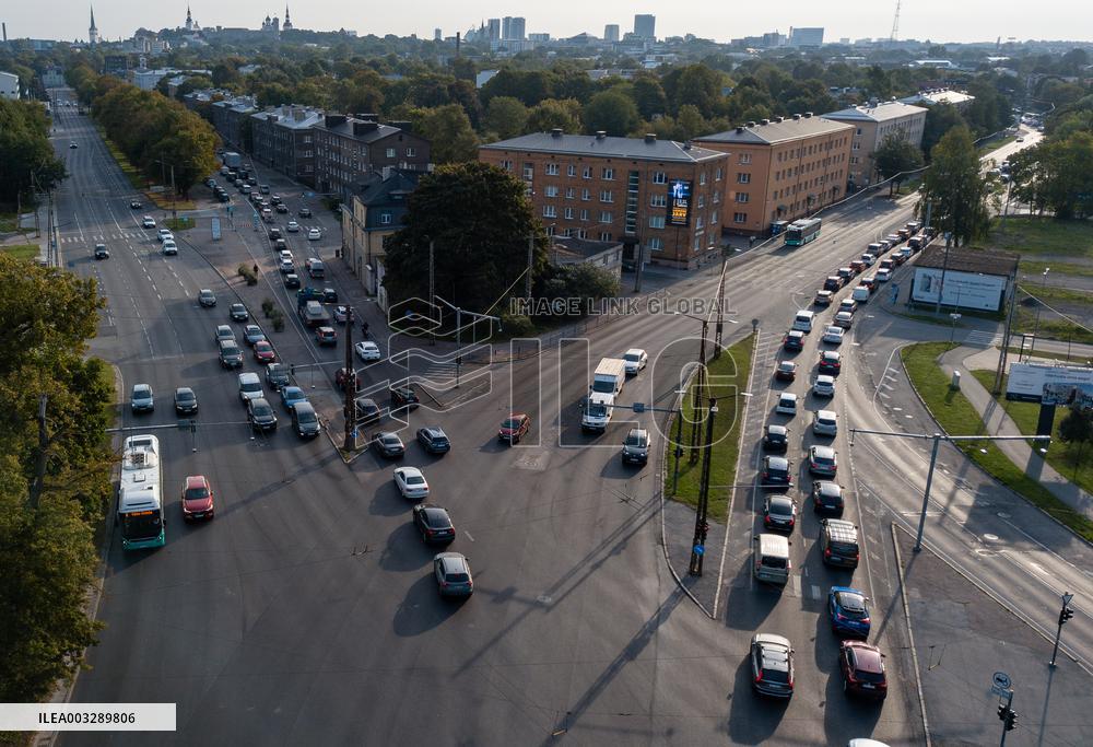 Traffic jam caused by a cycle lane