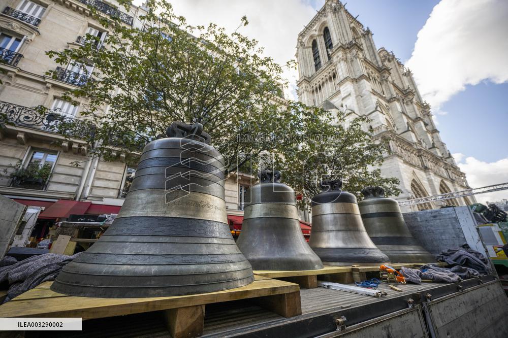 Eight Bells Return To Belfry Of Notre Dame - Paris