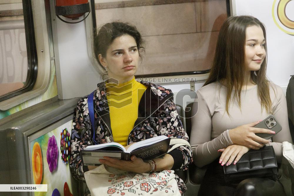 Traffic resumes between Demiivska and Lybidska metro stations in Kyiv