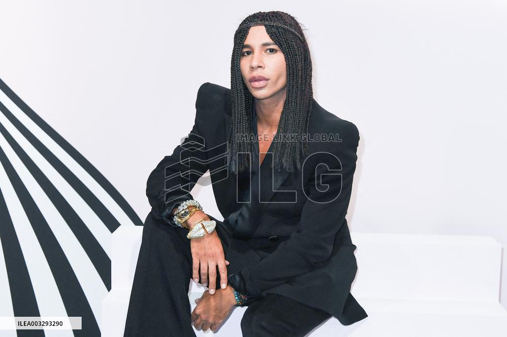 Emily In Paris Netflix Photocall