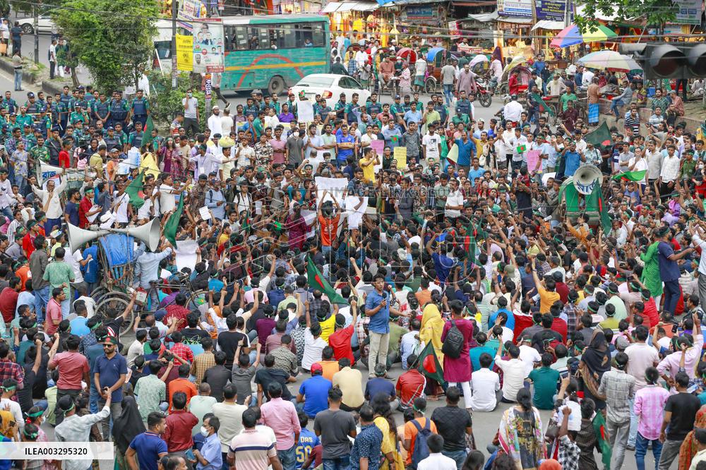 Protest Against The Atrocities Inflicted On Hindus - Dhaka