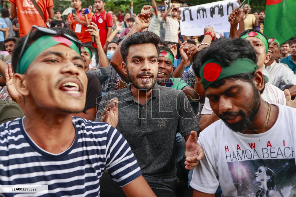 Protest Against The Atrocities Inflicted On Hindus - Dhaka