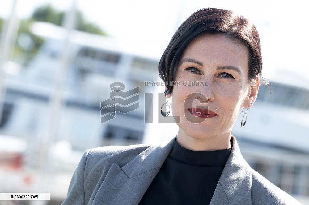 26th TV Fiction Festival - Des Gens Bien Ordinaires photocall - Day 4