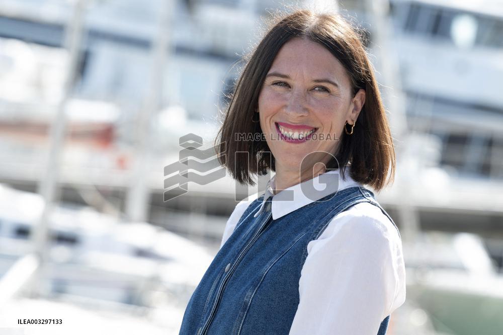 26th TV Fiction Festival - Des Gens Bien Ordinaires photocall - Day 4