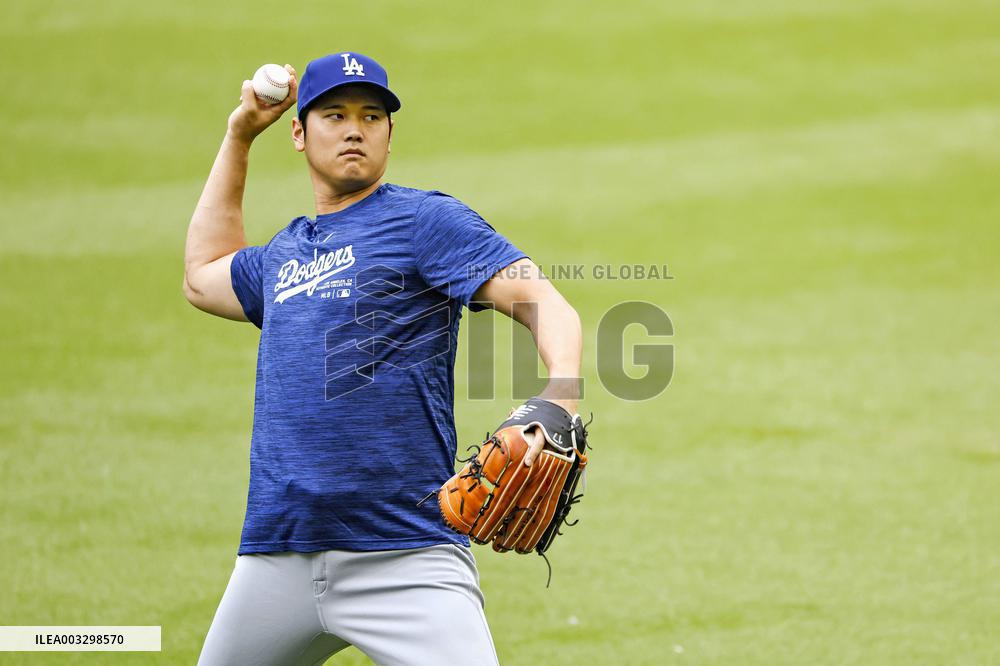 Baseball: Dodgers vs. Braves