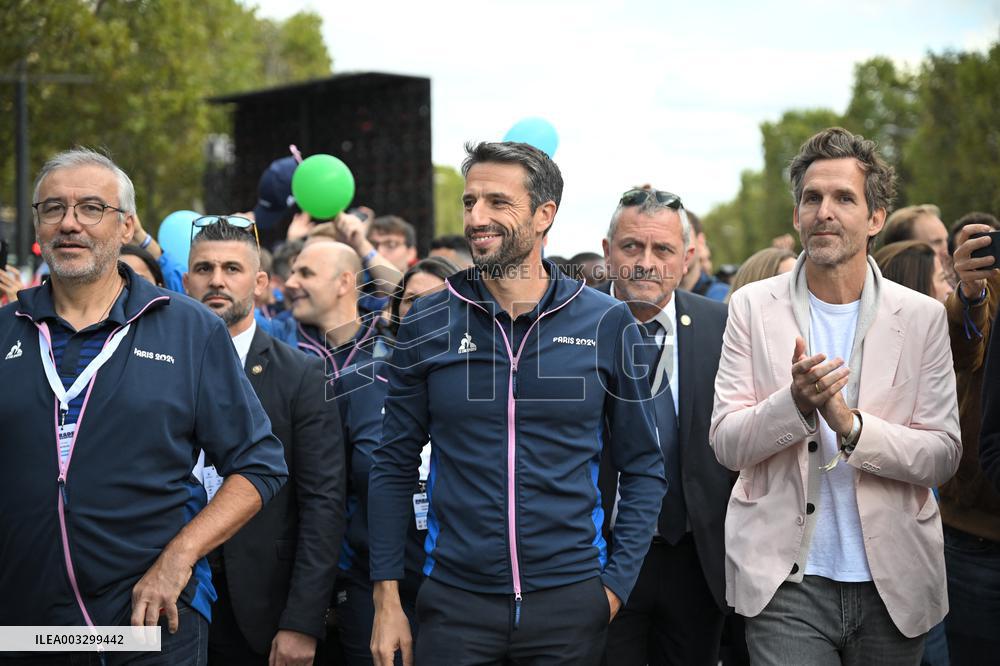 Parade Of French Athletes - Paris