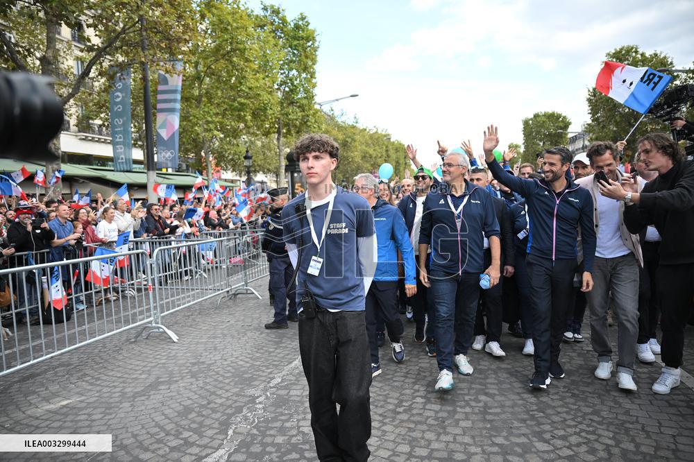 Parade Of French Athletes - Paris