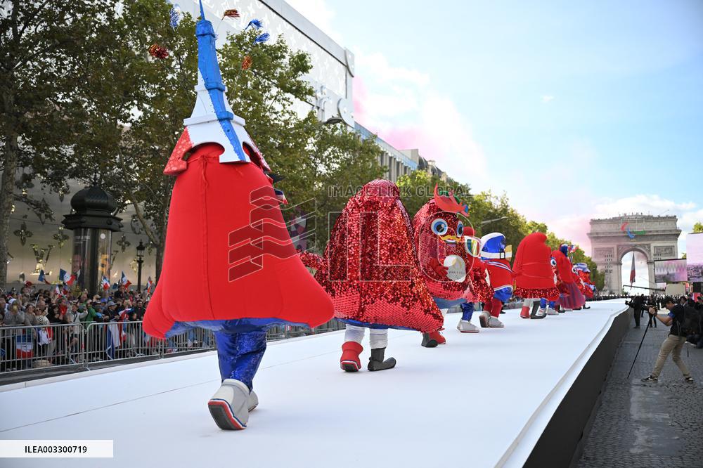 Parade Of French Athletes - Paris